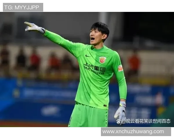 足球明星脱口秀:揭秘绿茵场背后的故事与趣闻,欢笑与感动齐飞扬 足球明星脱口秀:揭秘绿茵场背后的故事与趣闻,欢笑与感动齐飞扬